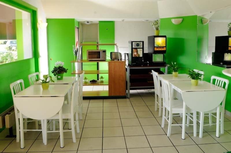 Lemon Hotel Avignon Rochefort Ngoại thất bức ảnh